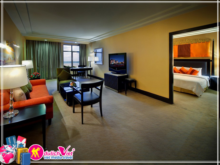 Du Lịch Free and Easy Campuchia giá tốt 2025 khách sạn Nagaworld 5*
